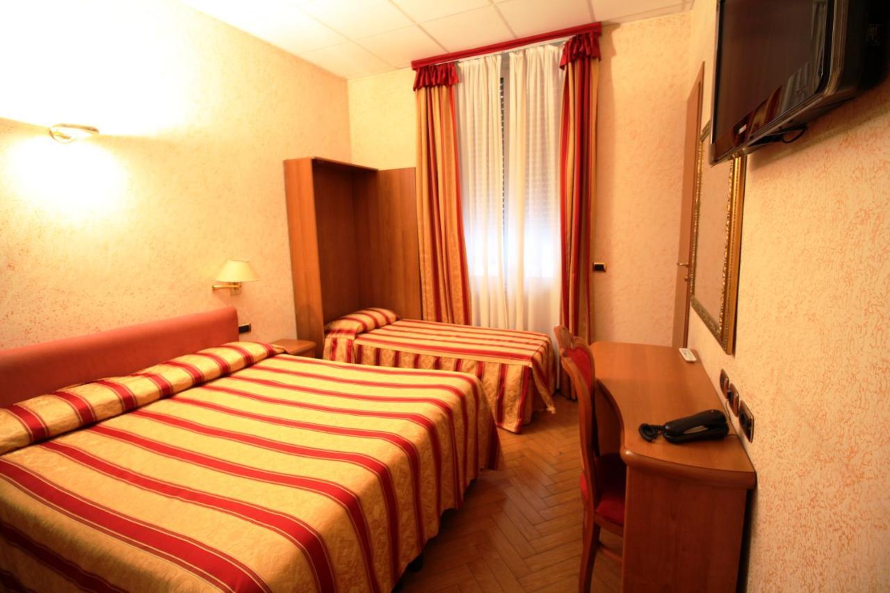 Hotel Brignole Genoa Luaran gambar