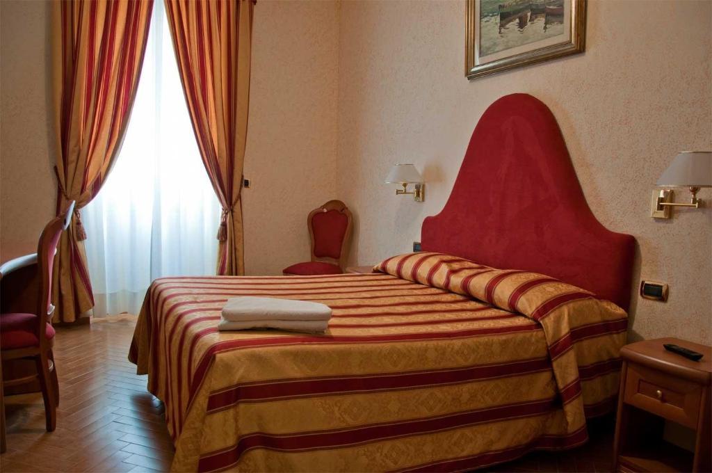 Hotel Brignole Genoa Bilik gambar